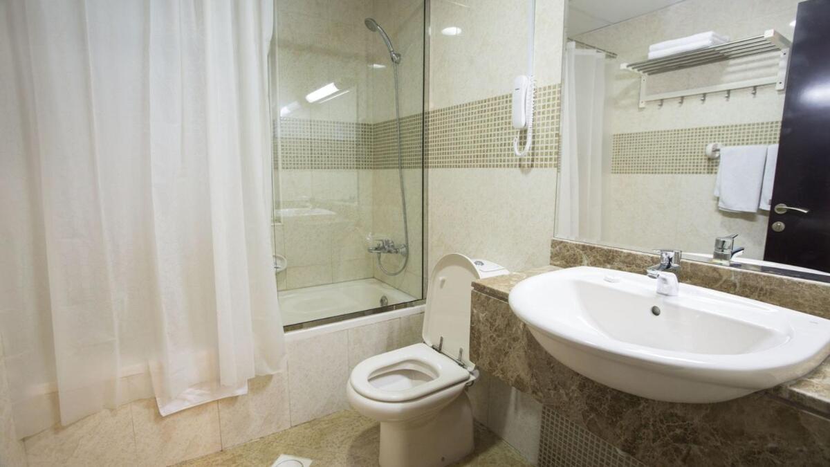 The Flex Partition Near Mall Of The Emirates Homestay Dubai